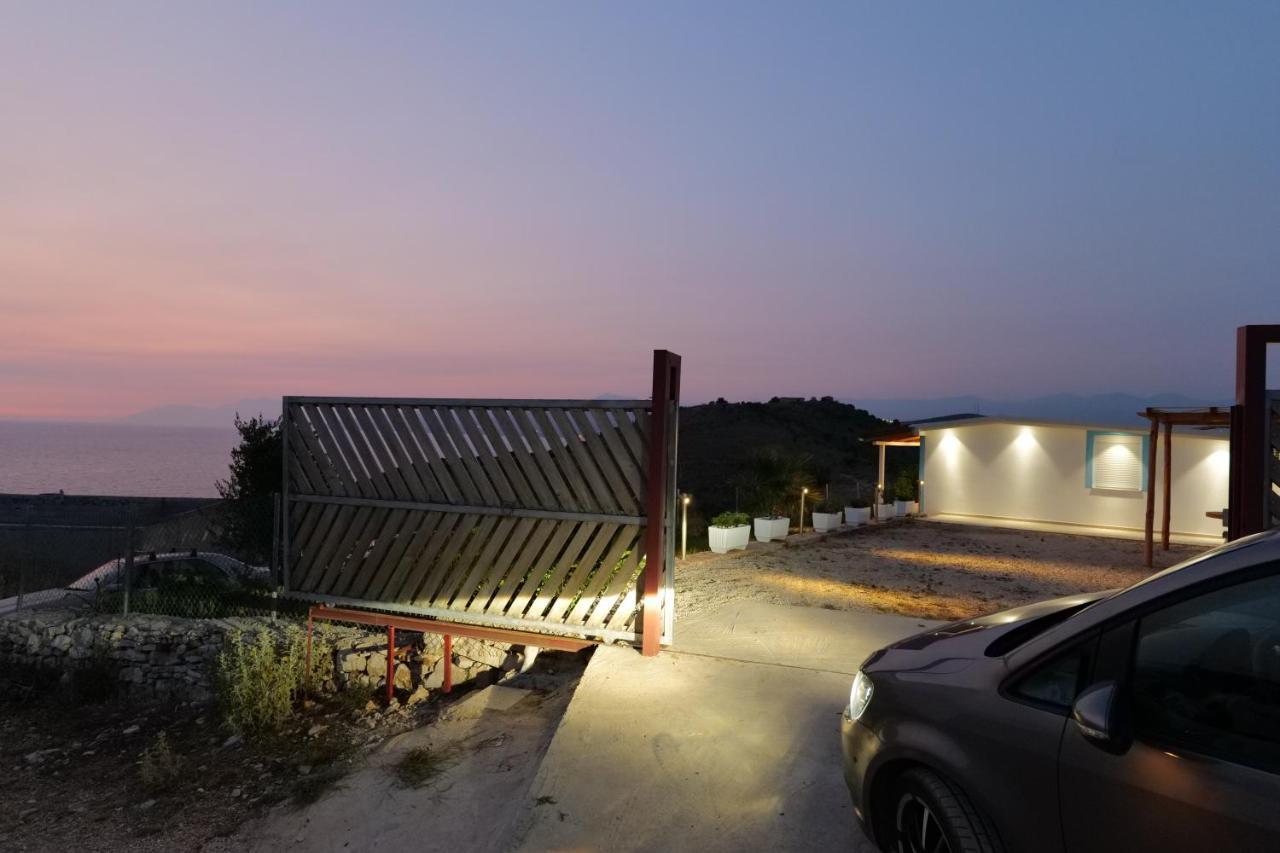 Twins Villa Sarandë Eksteriør bilde